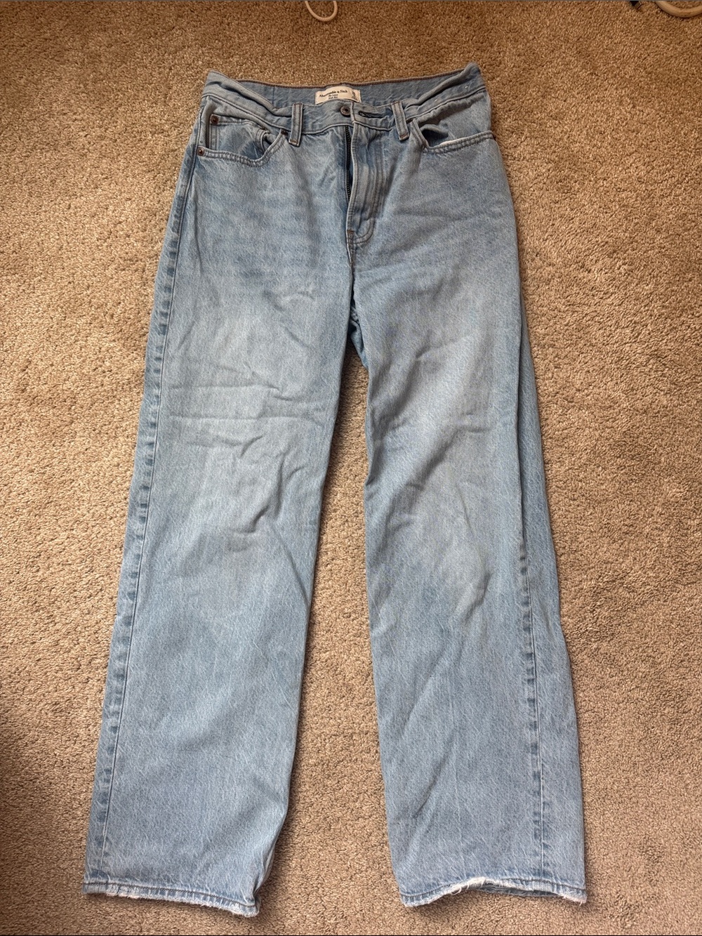 Abercrombie Loose High rise jean